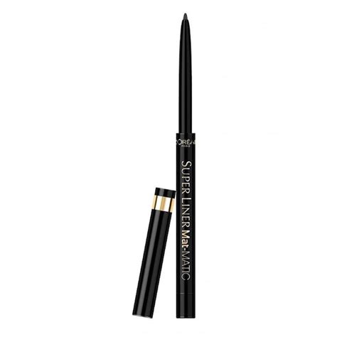 Black Matic Liquid Eyeliner: Tips and Tricks for a Flawless Application